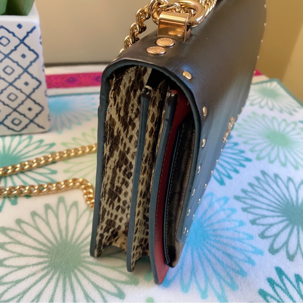 Coach Klare Crossbody In Signature Canvas With Rivets - Picture 5 of 11